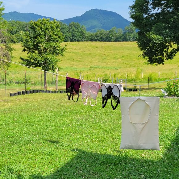 Maidenform Wireless Pretty Pink Pastel V-Neck Racerback Lace Bralette. Sz: L - Picture 7 of 8